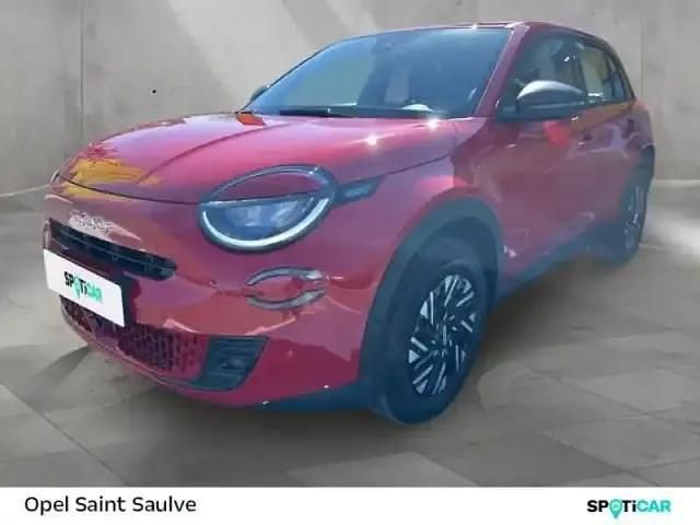 Rouge Occasion 2025 Fiat 600 SUV | 24 490 € (Prix juste) - Image 1/4