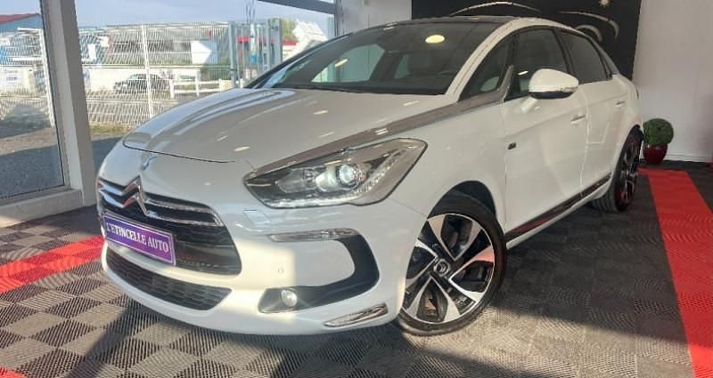 Utilisé 2012 Citroën DS5 Sport Chic Citadine | 9 990 € (Prix assez cher) - Image 1/4