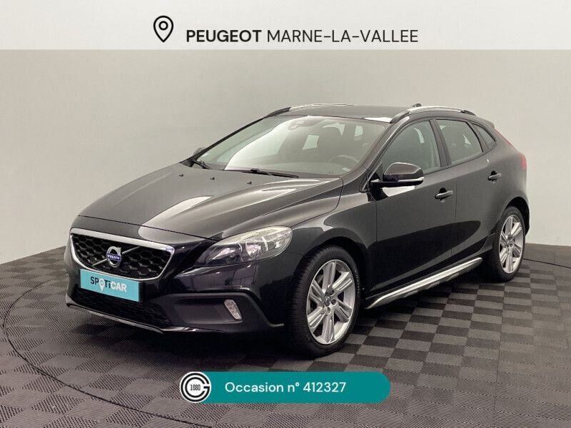 Utilisé 2014 Volvo V40 CC Momentum Break | 10 990 € - Image 1/4