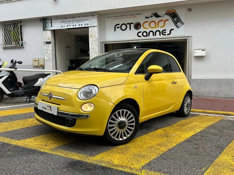 Jaune Occasion 2010 Fiat 500 Lounge Berline | 7 490 € (Prix assez cher) - Image 1/4
