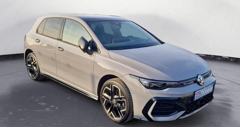 Occasion 2025 VW Golf VIII R-line Berline | 39 900 € (Prix assez cher) - Image 1/4