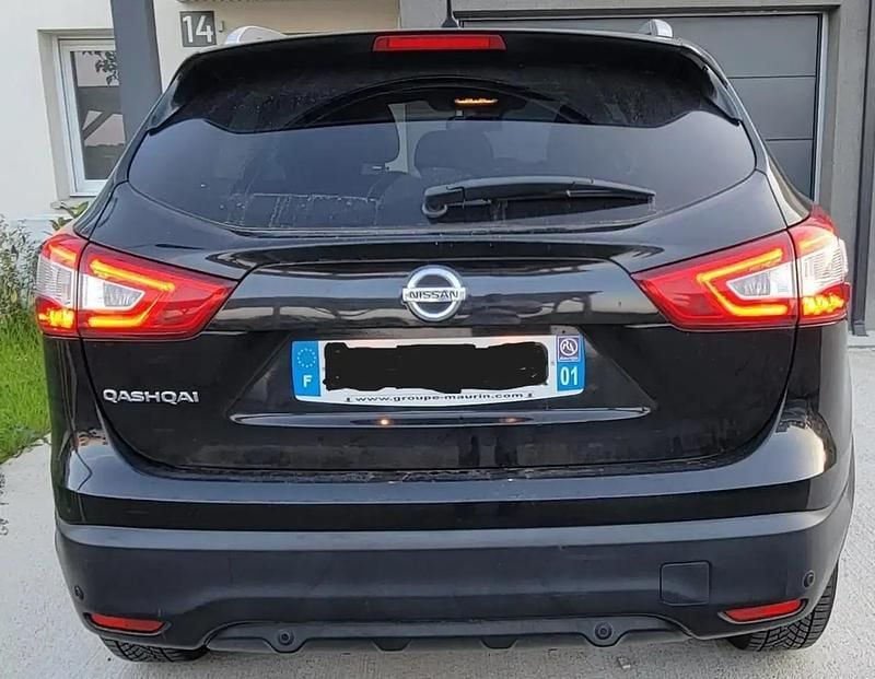 Noir Utilisé 2015 Nissan Qashqai +2 SUV | 11 800 € - Image 1/4