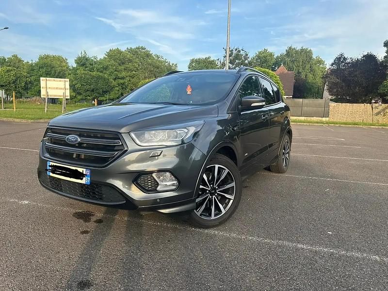 Gris Utilisé 2019 Ford Kuga S SUV | 14 000 € (Prix juste) - Image 1/4