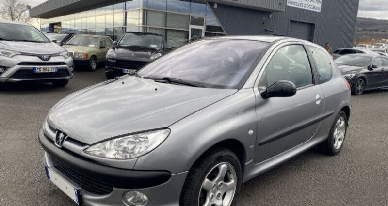 Utilisé 2001 Peugeot 206 S16 Citadine | 9 990 € - Image 1/4