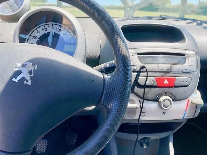 Utilisé 2009 Peugeot 107 Citadine | 3 200 € (Bon prix) - Image 1/4