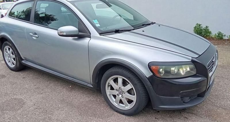 Gris Utilisé 2008 Volvo C30 Citadine | 3 200 € - Image 1/4