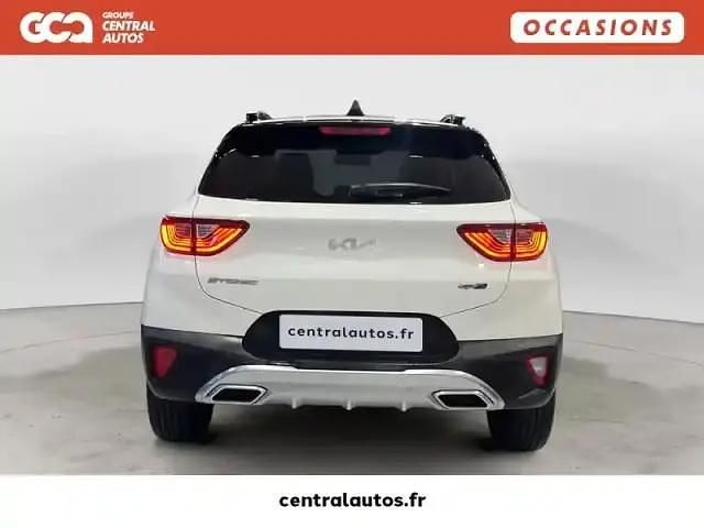 Occasion Kia Stonic 120 ch (88 kW) 2022 Blanc SUV