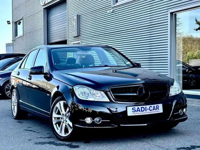 Noir Utilisé 2012 Mercedes C180 Avantgarde Berline | 7 990 € (Bon prix) - Image 1/4
