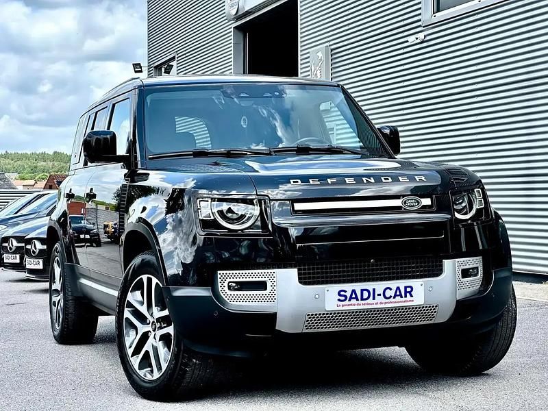 Noir Utilisé 2021 Land Rover Defender SE Dynamic SUV | 53 990 € (Prix juste) - Image 1/4