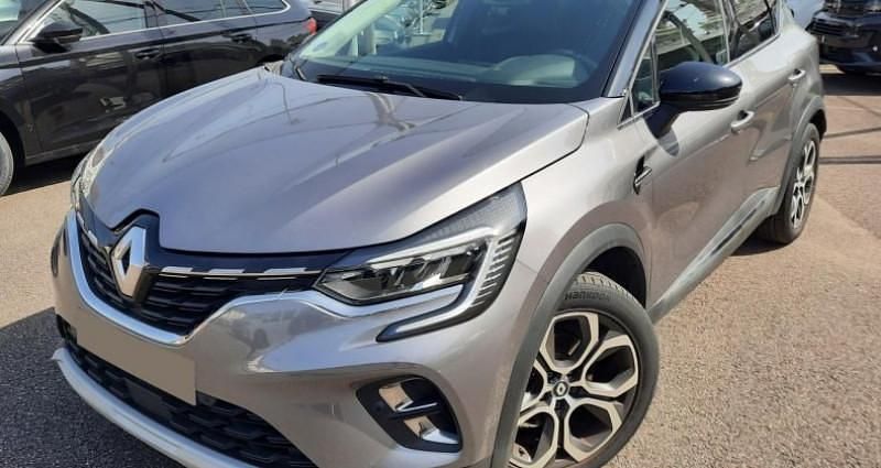 Utilisé 2022 Renault Captur Intens SUV | 17 890 € (Bon prix) - Image 1/4
