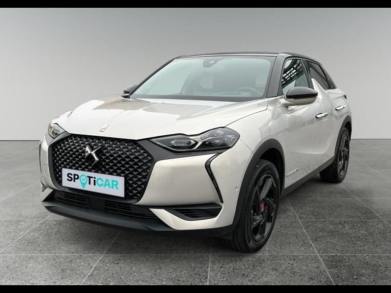 Blanc Utilisé 2023 DS Automobiles DS3 Crossback E-Tense Performance Line Plus SUV | 22 900 € - Image 1/4