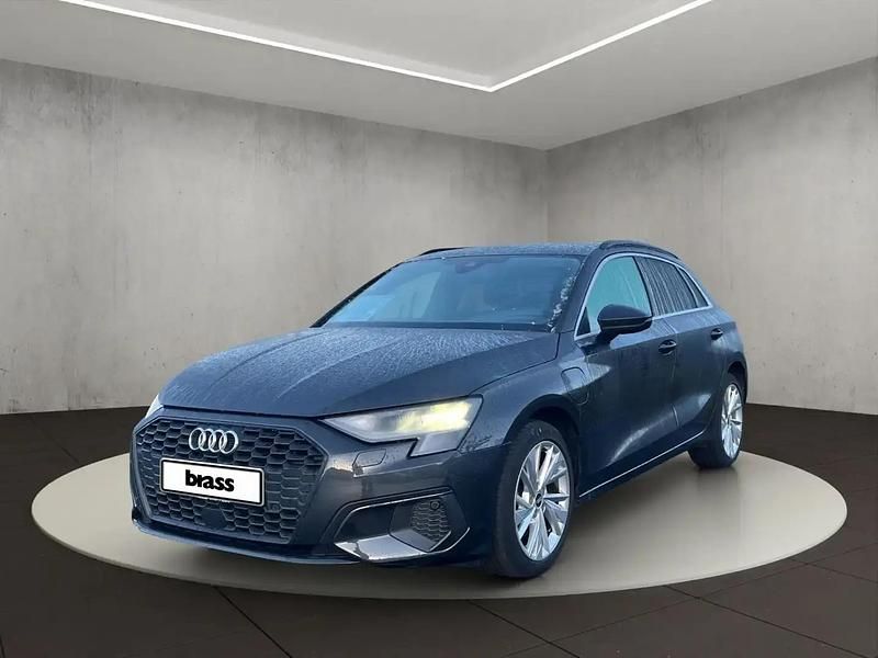 Gris Occasion 2021 Audi A3 Sport Berline | 22 300 € (Super prix) - Image 1/4