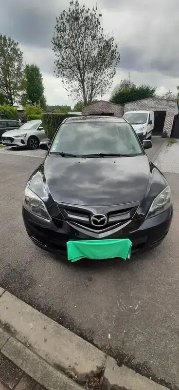 Noir Utilisé 2009 Mazda 3 Berline | 2 500 € - Image 1/4