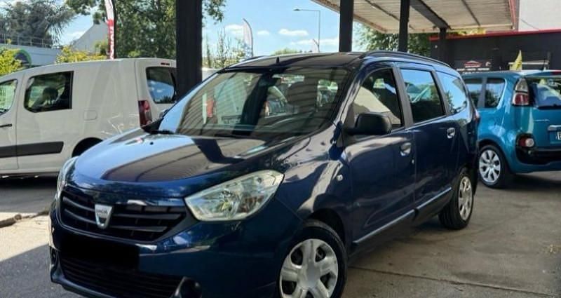Bleu Utilisé 2016 Dacia Lodgy Monospace | 4 390 € - Image 1/4