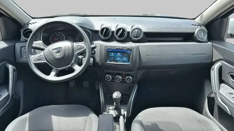 Image 3/4