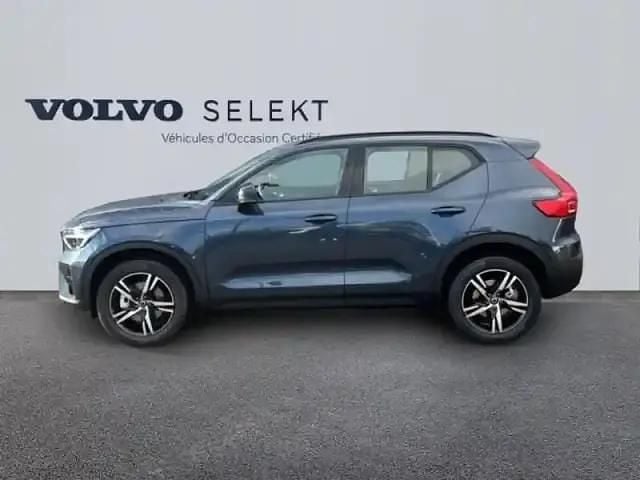 Nouvelle Volvo XC40 166 ch (122 kW) 2025 Bleu denim métallisé SUV