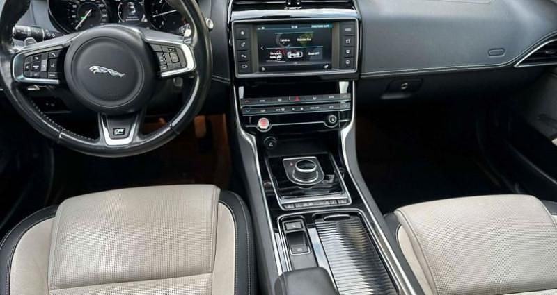 Occasion Jaguar XE R-Sport 181 ch (133 kW) 2018 Blanc Berline