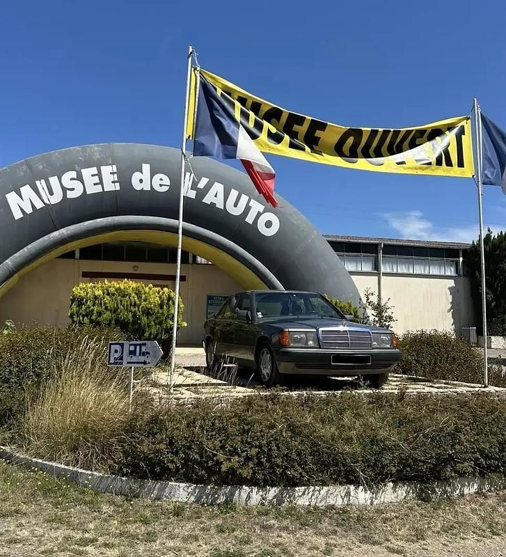 Gris Occasion 1992 Mercedes 190 Berline | 6 000 € - Image 1/4