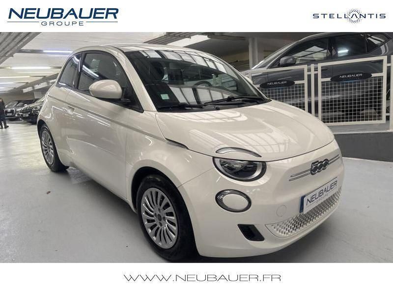 Blanc Utilisé 2022 Fiat 500e Action Berline | 11 970 € (Bon prix) - Image 1/4