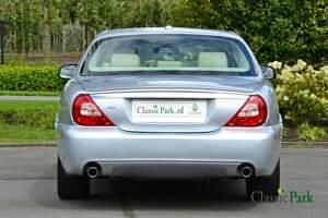 Occasion Jaguar XJ8 262 ch (192 kW) 2007 Gris Berline