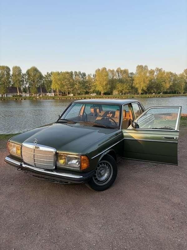 Occasion Mercedes 300 16 ch (11 kW) 1980