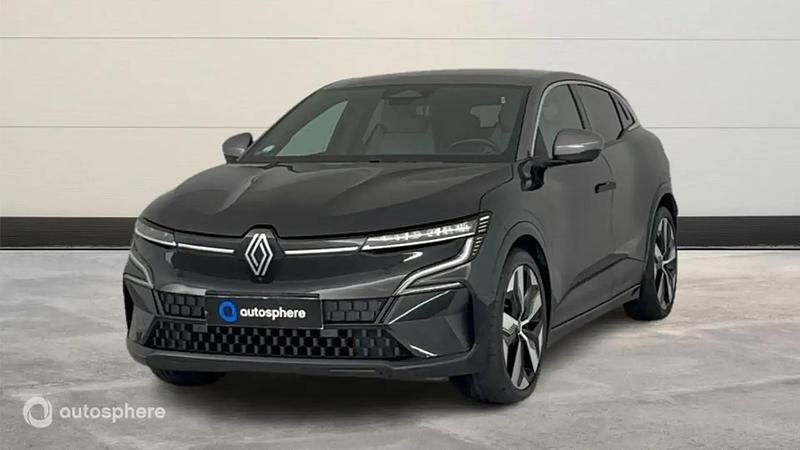Noir Utilisé 2022 Renault Mégane Techno SUV | 23 599 € (Bon prix) - Image 1/4