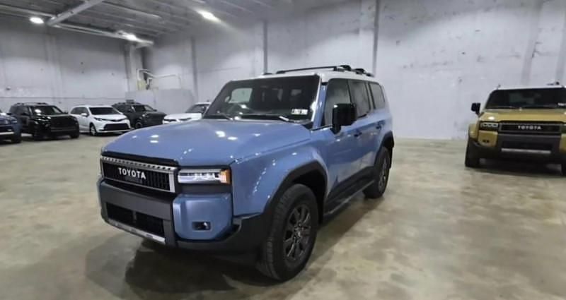 Nouvelle 2025 Toyota Land Cruiser Break | 114 990 € - Image 1/4