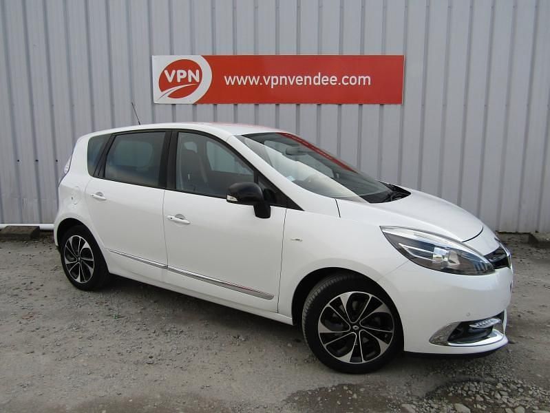 Occasion 2015 Renault Scénic III Bose Edition Monospace | 9 990 € (Prix juste) - Image 1/4