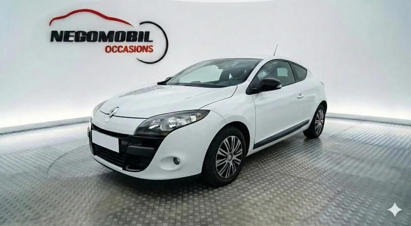 Occasion Renault Mégane Coupé 111 ch (81 kW) 2011 Blanc Coupé
