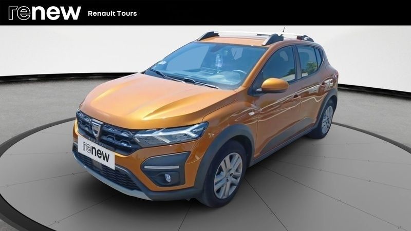 Orange Utilisé 2022 Dacia Sandero Comfort Citadine | 15 999 € (Prix assez cher) - Image 1/4