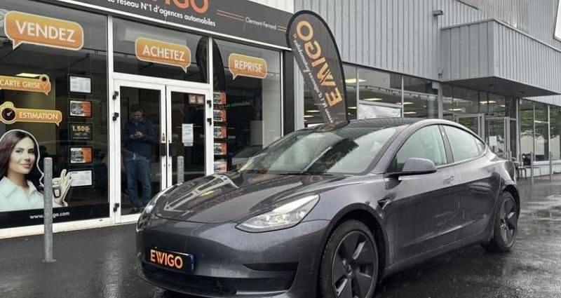 Gris Utilisé 2022 Tesla Model 3 Standard Range Berline | 26 990 € - Image 1/4