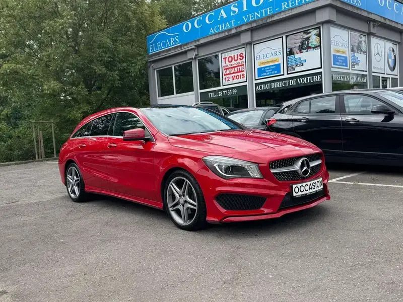 Rouge Utilisé 2016 Mercedes CLA200 Shooting Brake AMG line Break | 18 900 € (Prix assez cher) - Image 1/4