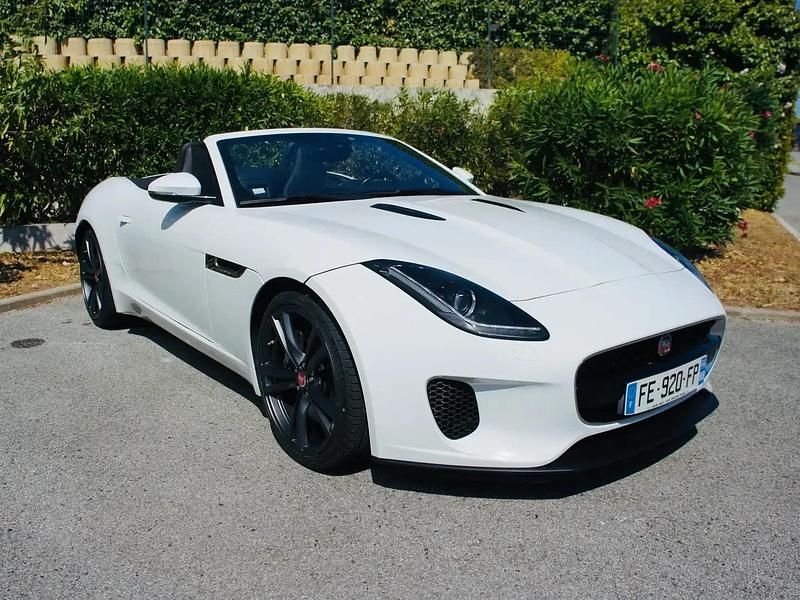 Blanc Utilisé 2019 Jaguar F-Type First Edition Cabriolet | 44 990 € - Image 1/4