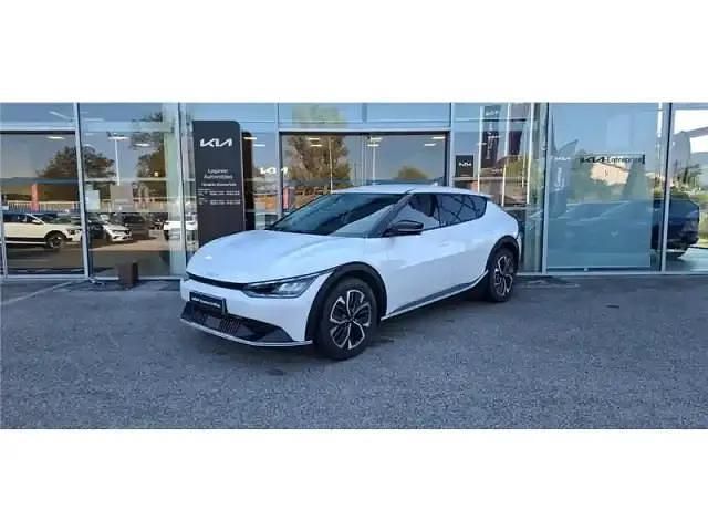 Blanc Occasion 2022 Kia EV6 Active SUV | 27 890 € (Prix juste) - Image 1/4