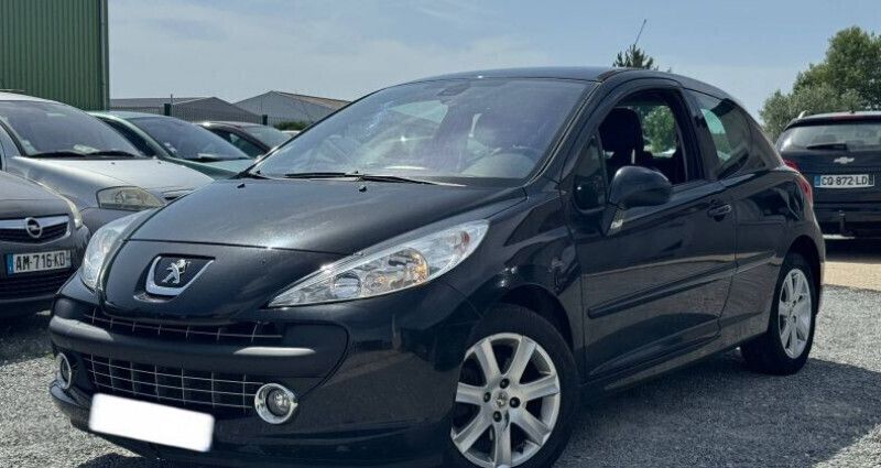 Utilisé 2008 Peugeot 207 Premium Citadine | 3 490 € (Prix juste) - Image 1/4
