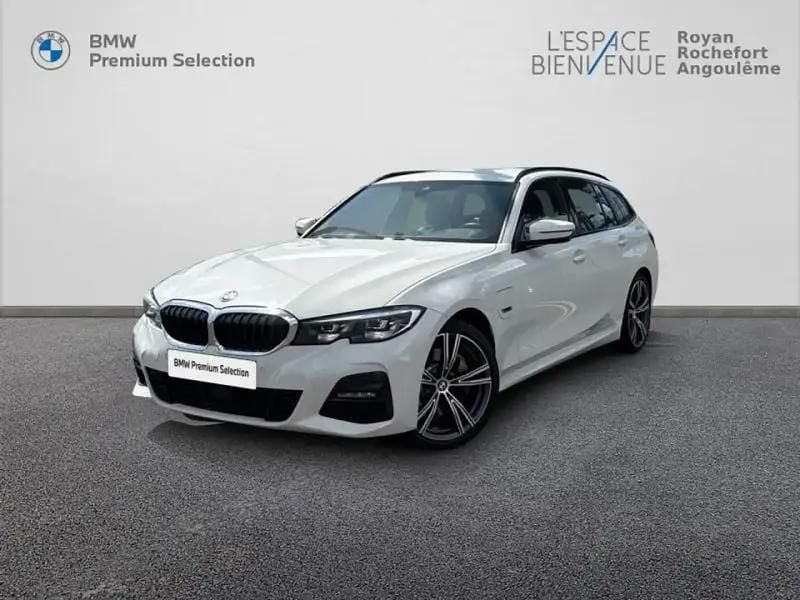Blanc Utilisé 2022 BMW 330 Comfort Edition Coupé | 39 840 € (Bon prix) - Image 1/2