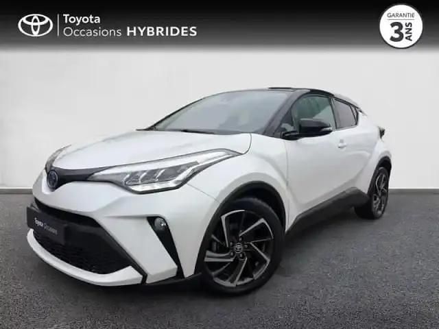 Blanc lunaire nacré biton Occasion 2023 Toyota C-HR Design SUV | 24 990 € (Prix juste) - Image 1/4