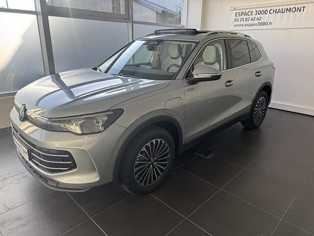 Nouvelle 2025 VW Tiguan Elegance SUV | 53 500 € (Prix assez cher) - Image 1/4