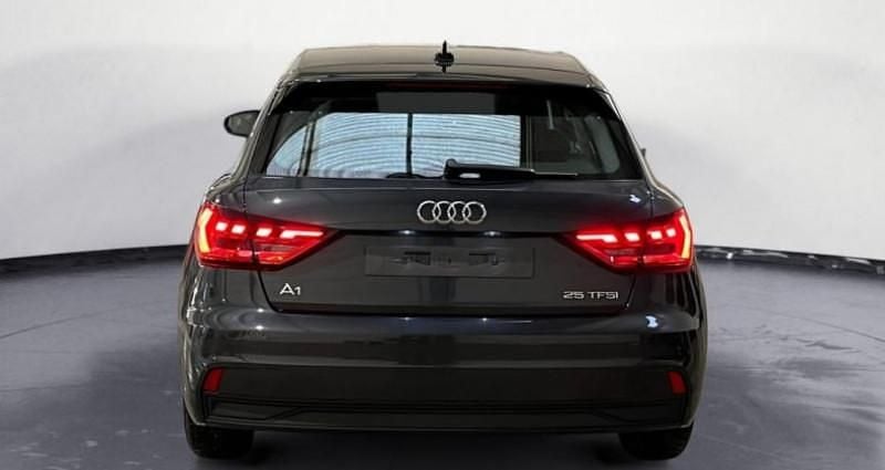 Occasion Audi A1 Sportback Design 95 ch (69 kW) 2021 Gris Citadine