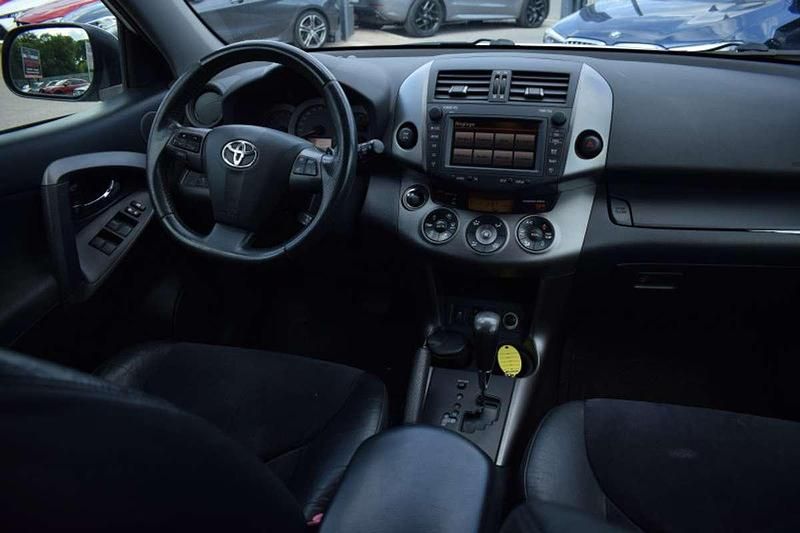 Image 4/4