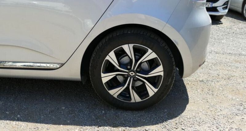 Image 3/4