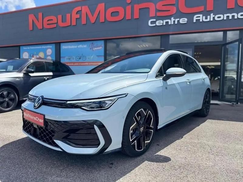 Bleu Nouvelle 2025 VW Golf VIII R-line Berline | 37 990 € (Prix assez cher) - Image 1/4