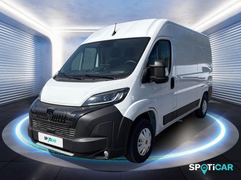 Blanc Nouvelle 2024 Peugeot Boxer S Van | 36 090 € (Prix cher) - Image 1/3
