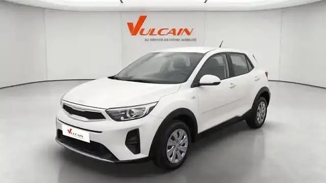 Blanc Occasion 2023 Kia Stonic Motion SUV | 15 790 € (Prix juste) - Image 1/4
