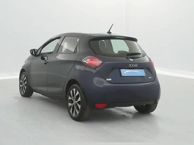 Image 3/4