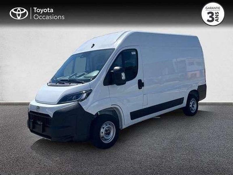 Blanc Nouvelle 2025 Toyota Proace Van | 35 890 € (Prix juste) - Image 1/1