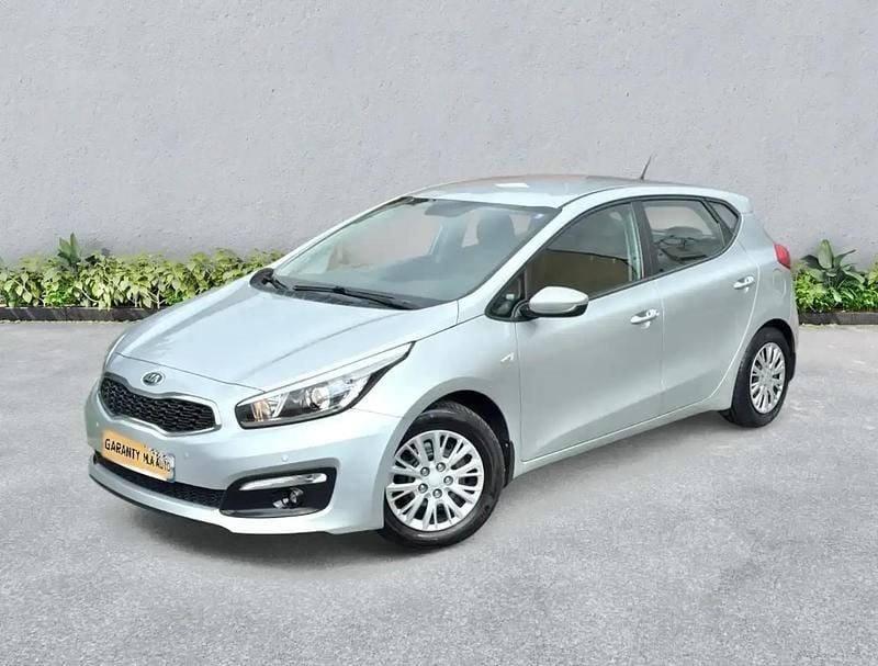 Occasion 2018 Kia Ceed Motion Citadine | 8 490 € (Super prix) - Image 1/4