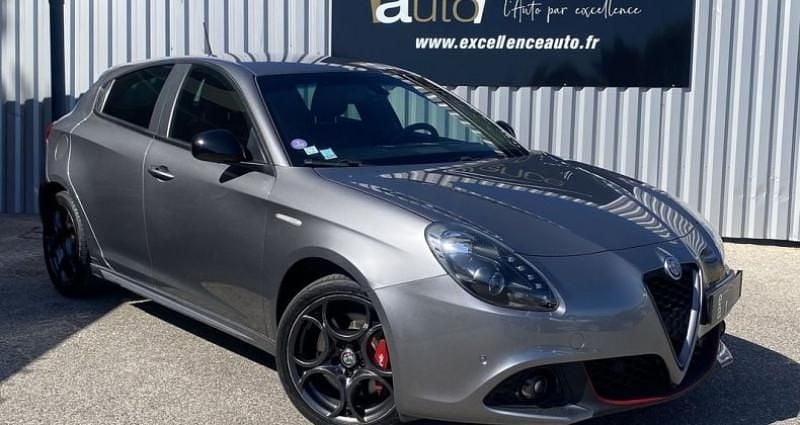 Utilisé 2018 Alfa Romeo Giulietta Lusso Citadine | 14 990 € (Prix juste) - Image 1/4