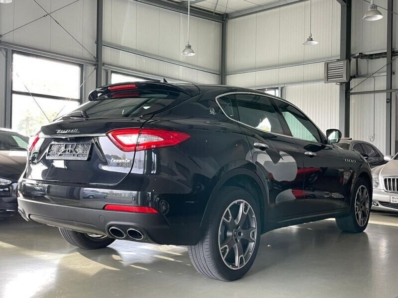 Occasion Maserati Levante 275 ch (202 kW) 2019 Noir SUV