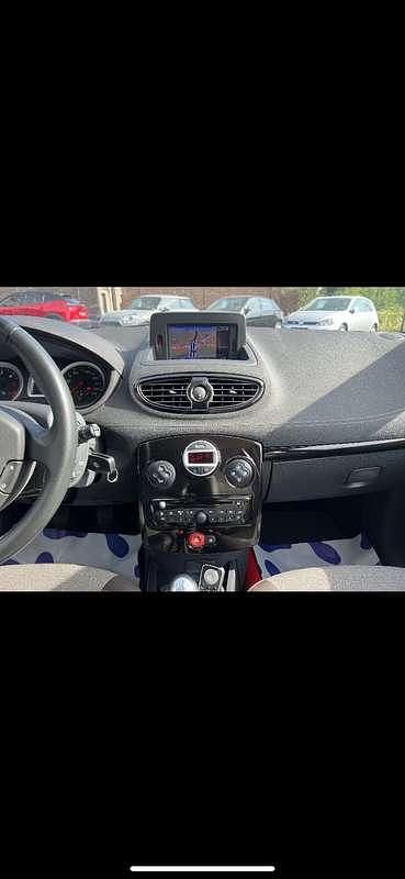 Image 3/4